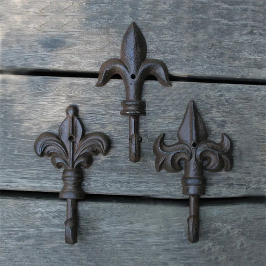 Rustic Iron Spearhead Wall Hook (3 Designs)