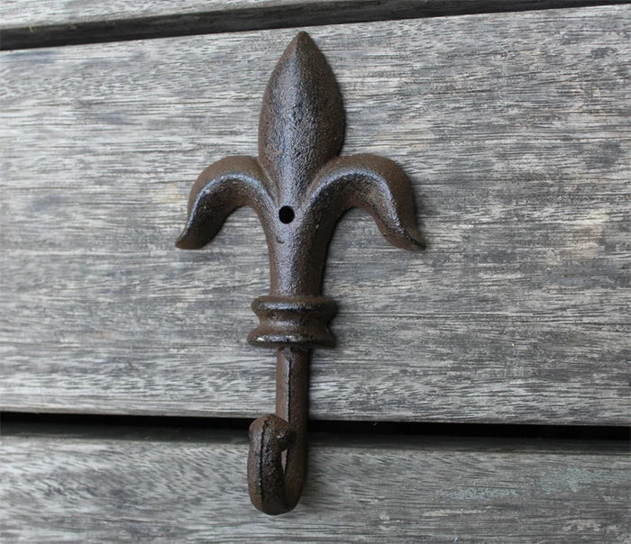Rustic Iron Spearhead Wall Hook (3 Designs)