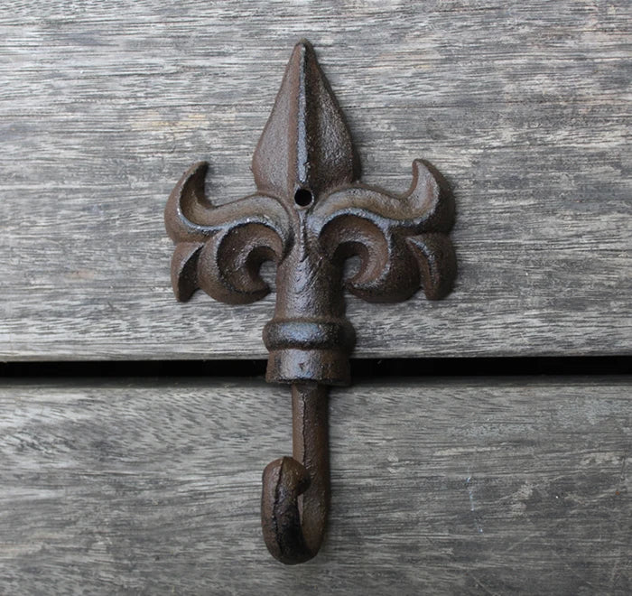 Rustic Iron Spearhead Wall Hook (3 Designs)