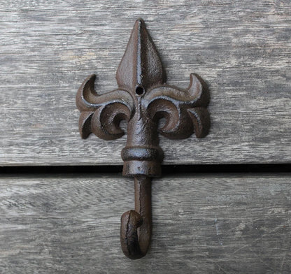 Rustic Iron Spearhead Wall Hook (3 Designs)