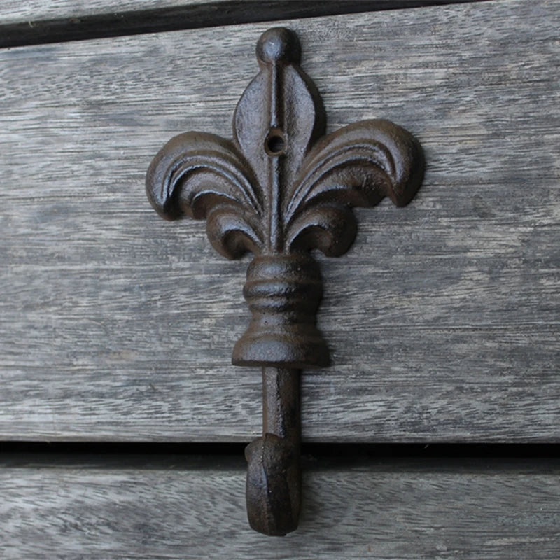 Rustic Iron Spearhead Wall Hook (3 Designs)